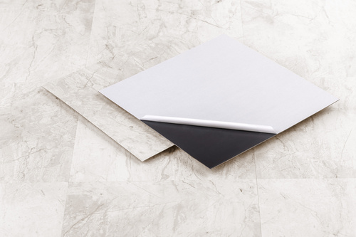 PVC Bodenbelag Vinylboden Selbstklebend MARMOR COIMBRA - 30,48 x 30,48 cm (2,04 m²)